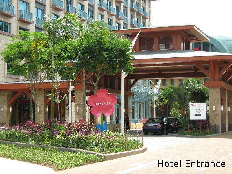 Resorts World Sentosa - Festive Hotel Singapore Exterior photo